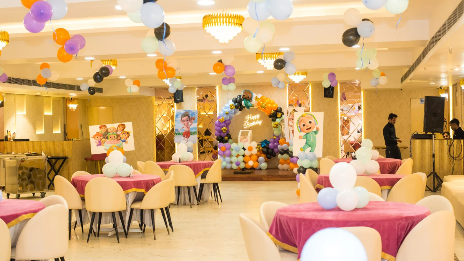 Best+Party+Hall+in+Noida+%E2%80%93+Celebrate+Grand+Events+at+CB+Crown+Banquet